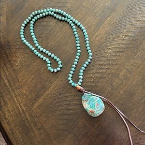 Turquoise Beaded Necklace with Pendant